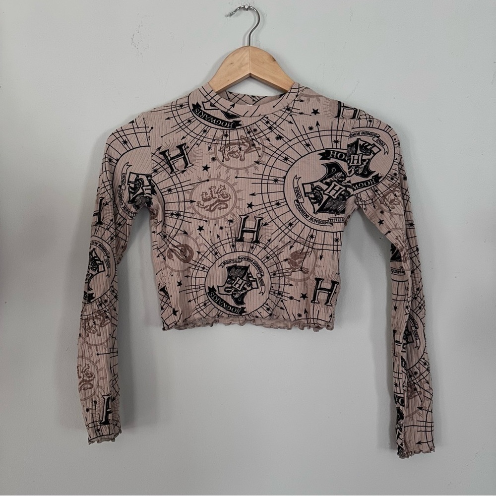 H&M Harry Potter Hogwarts Crest Long Sleeve Cropped Cotton Blend Shirt Sz 12/14